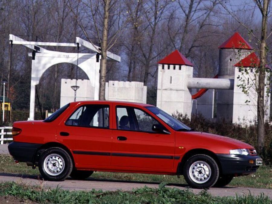  Kia Sephia 1993 года  (фото 3 из 4)